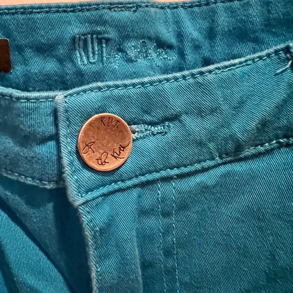 Kut from the Kloth Denim Bermuda shorts - Picture 2 of 11